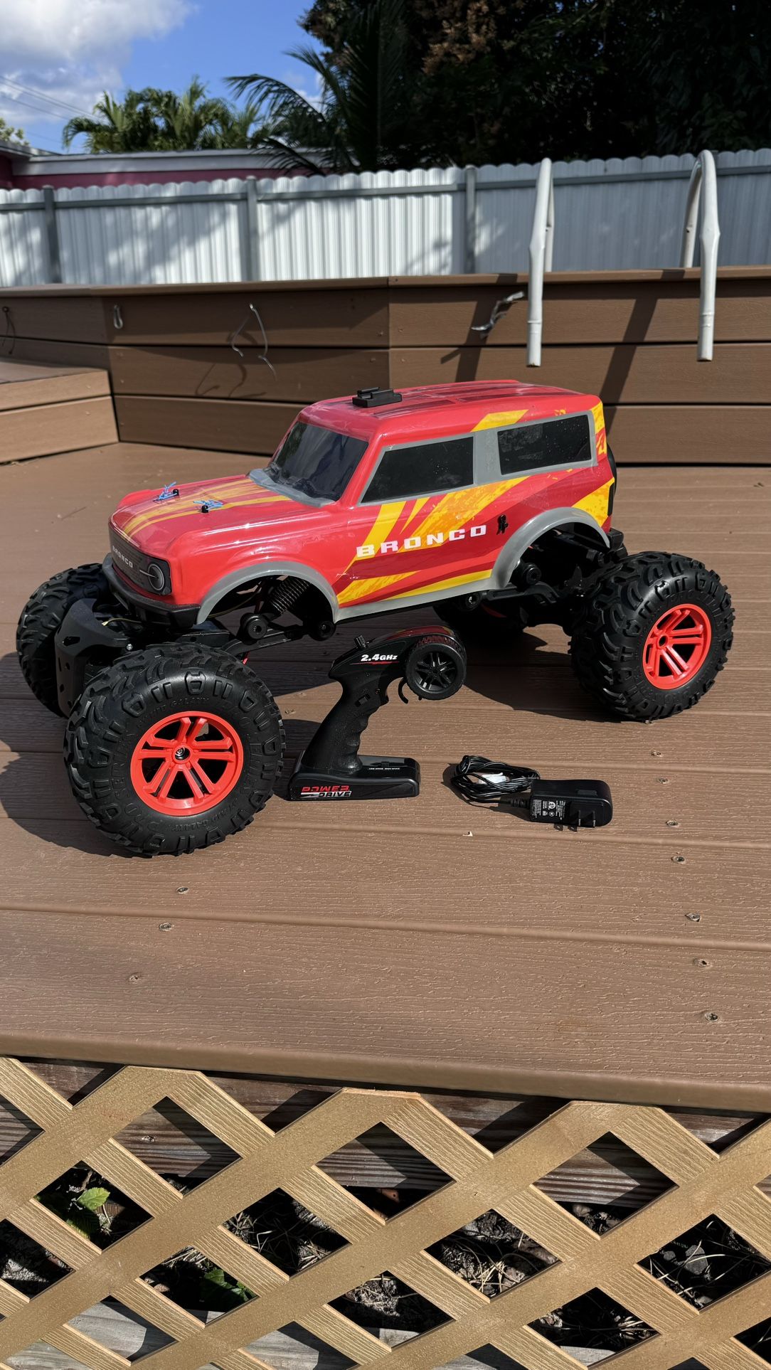 RC Car Bronco