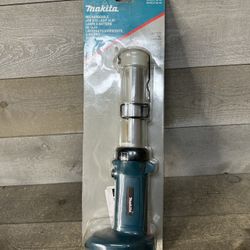 Makita 14.4 Volt Cordless Wide Illumination ML143 Flashlight New Open Box