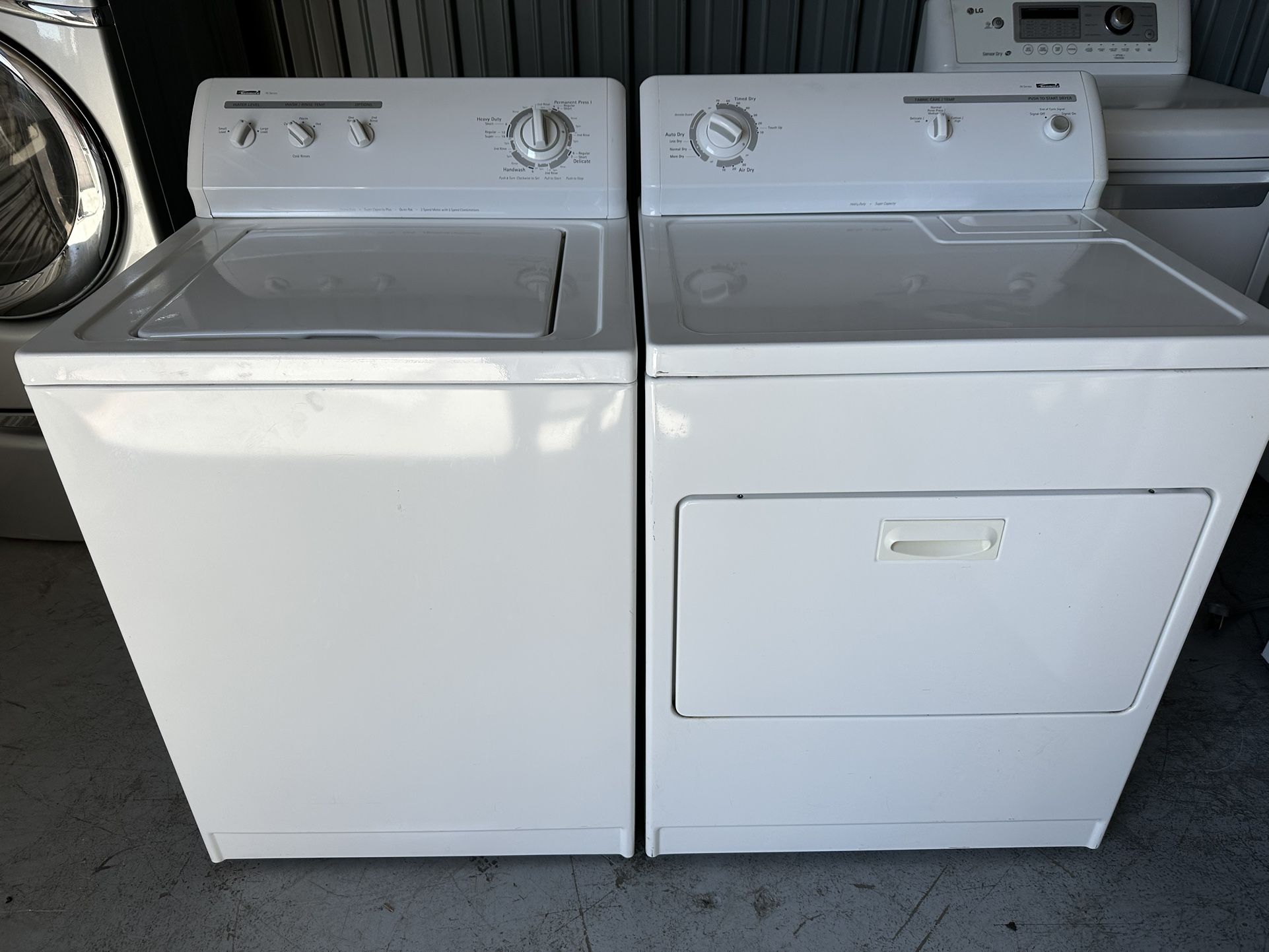 Kenmore Washer and Dryer Set (1 Month Warranty)