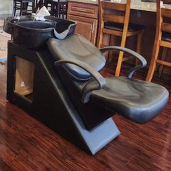 Hairdresser Chair Set