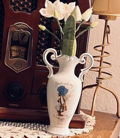  Vintage Vase