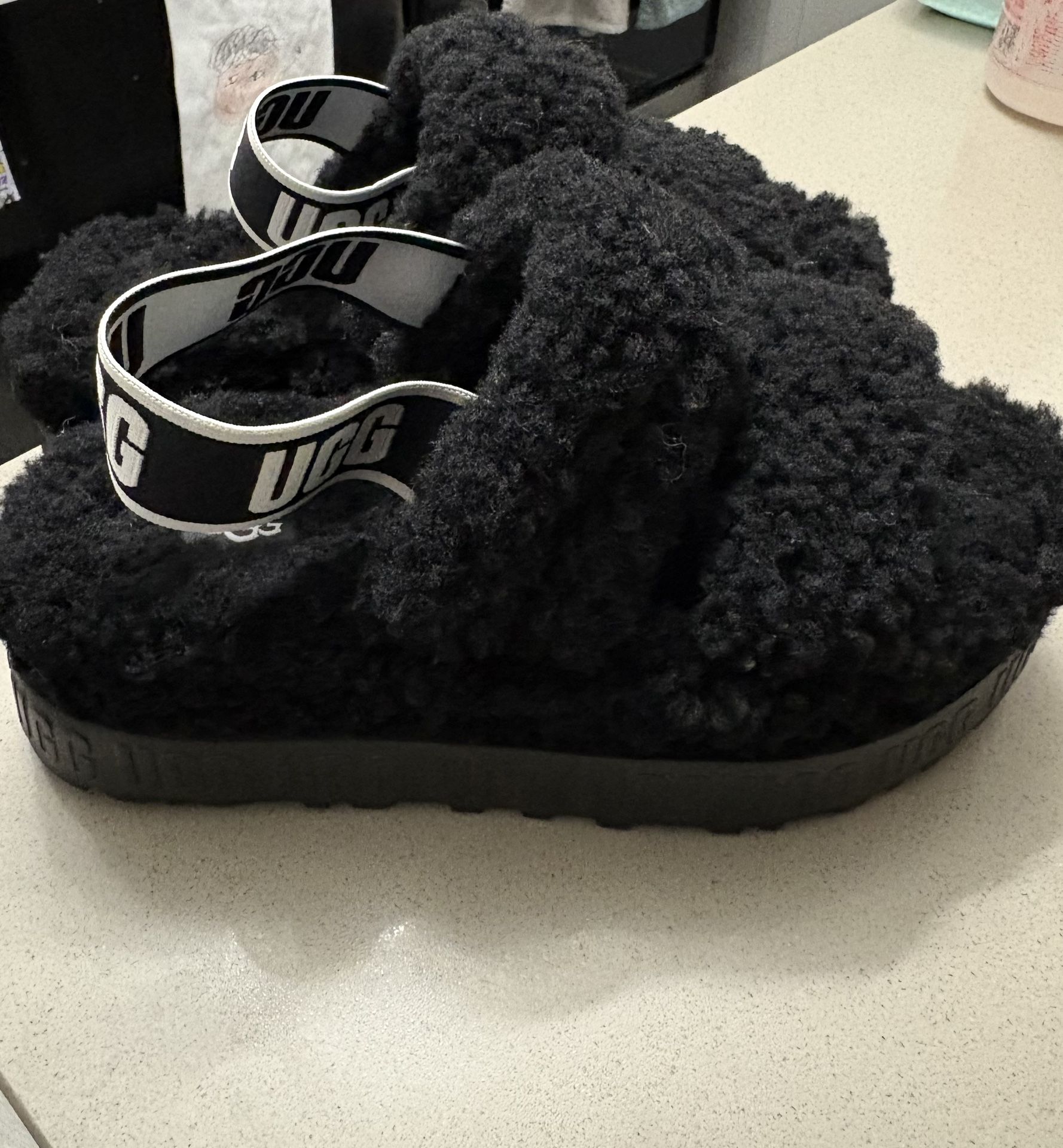 Black UGGS Slippers Size 6