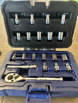 KOBALT TOOLS SOCKET SET