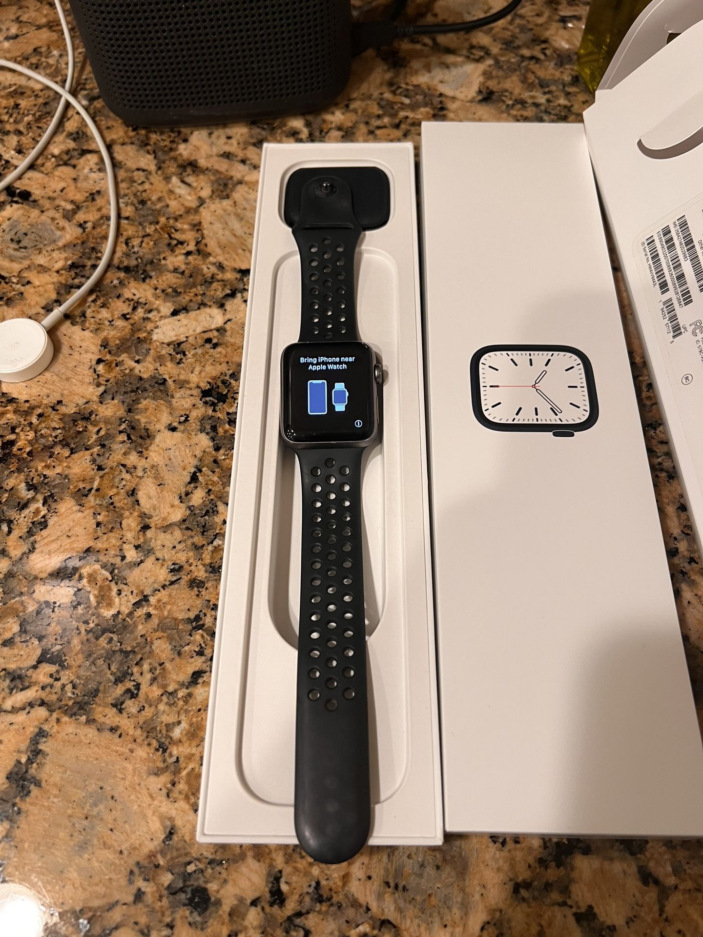 Apple Watch SE Nike