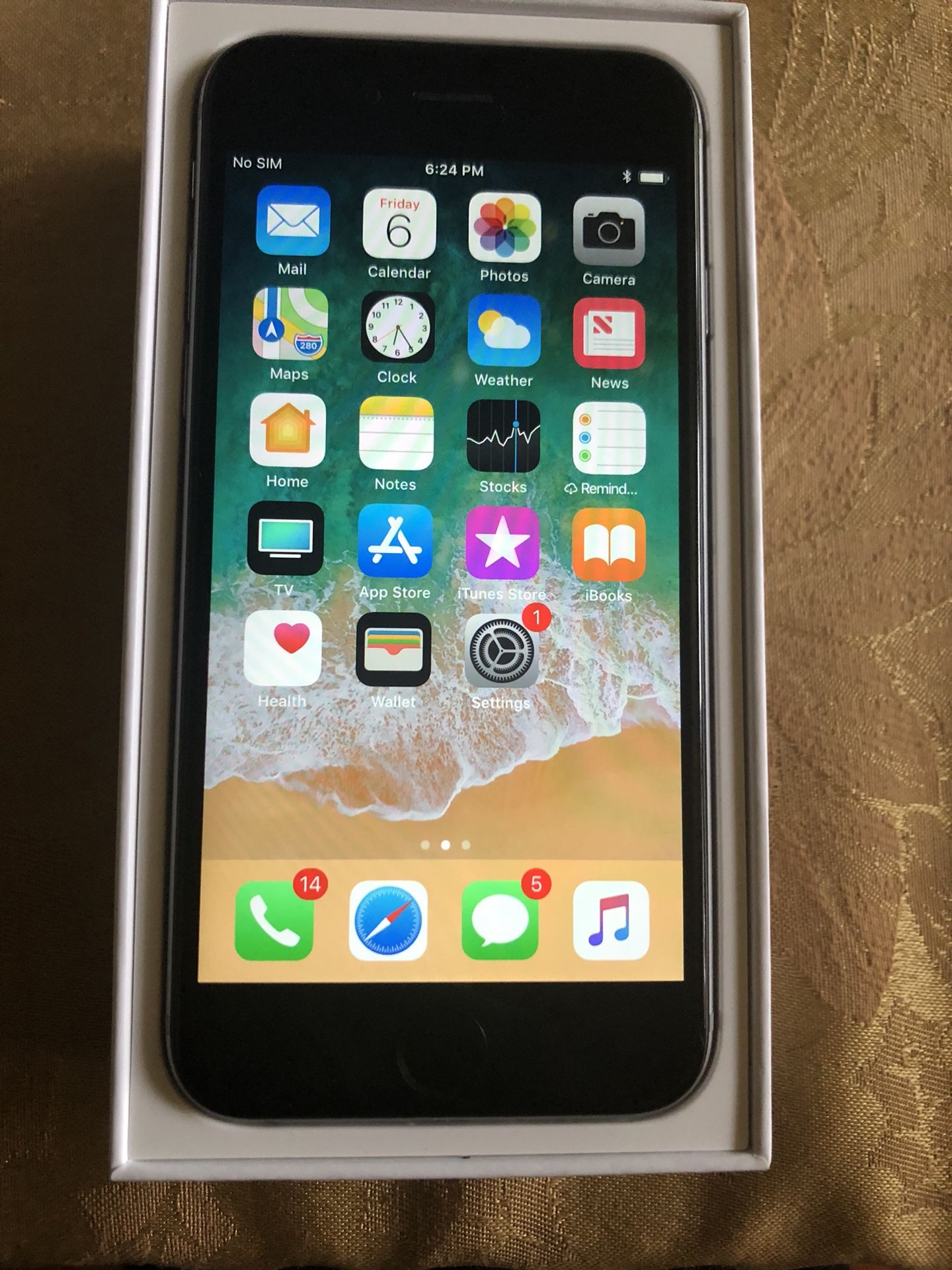 Sprint/Boost IPhone 6 32GB Clean ICloud Clean IMEI