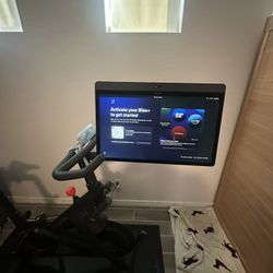 Peloton Bike