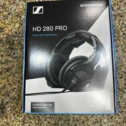 Sennheiser HD 280 Pro Headphone, Black