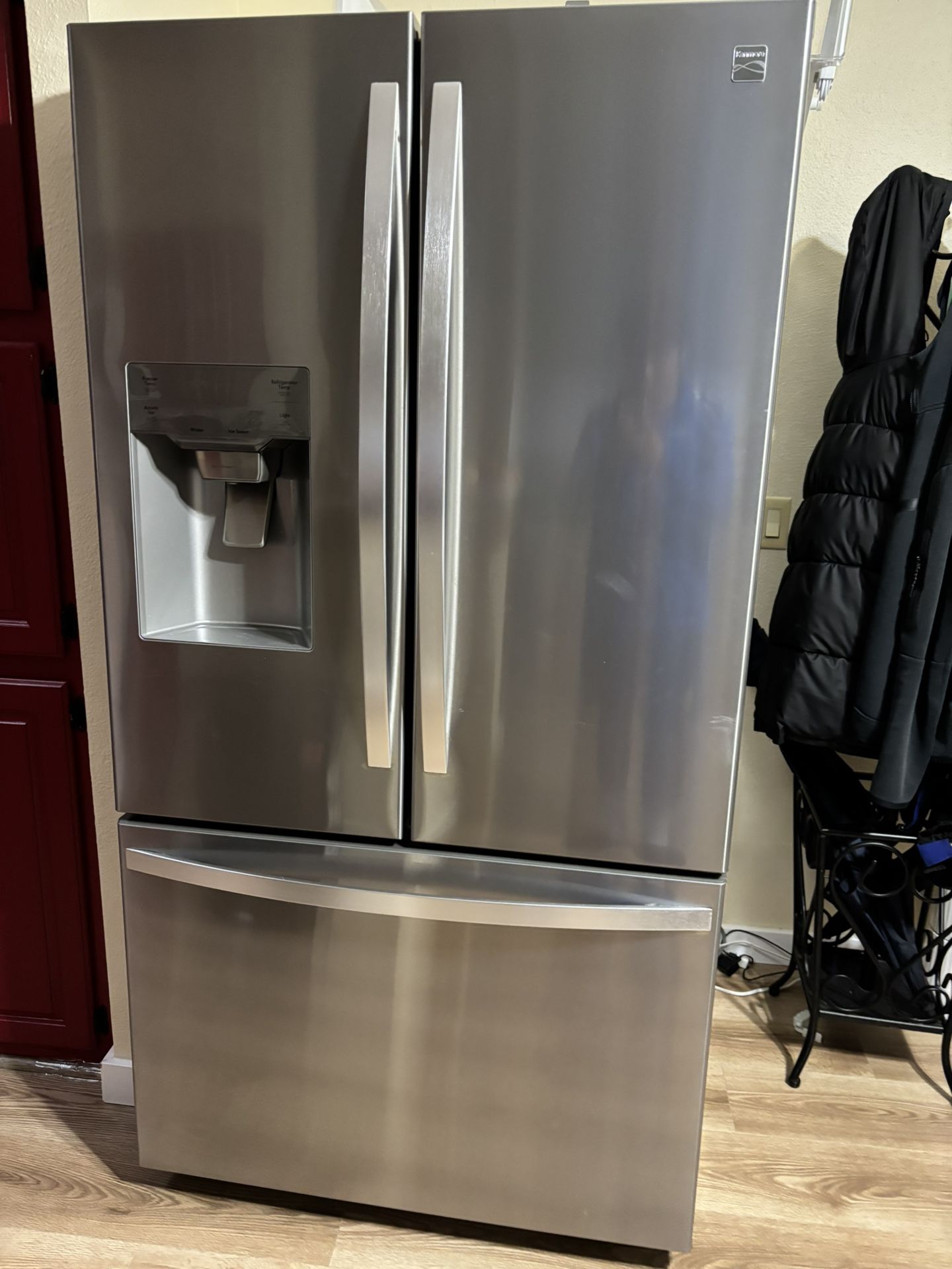 Refrigerator