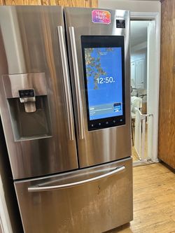 Refrigerator samsung family hub smart fridge