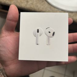 AirPod 4s
