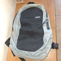 Patagonia.   Backpack.  20 Liters