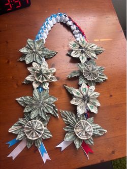 Graduation money lei