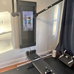 Tonal-Home-Gym 