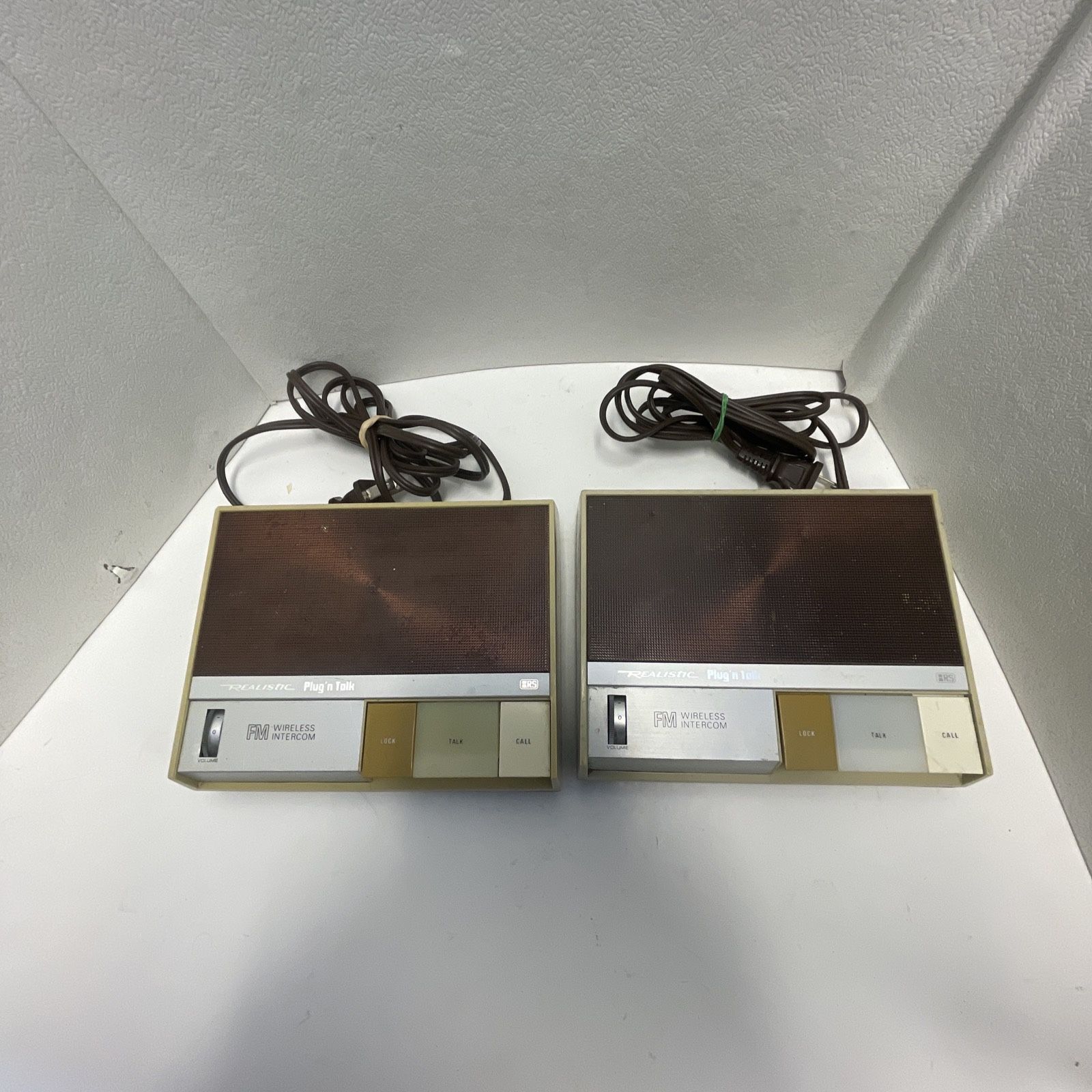 Vintage Set Of 2 Realistic Plug N Talk 2 Station FM Wireless Intercoms 43-212A