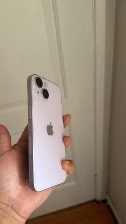 iPhone 14 $300 no dents