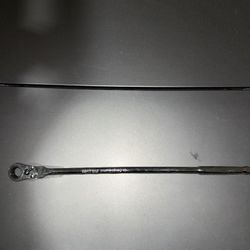 Matco 17MM 18-1/2 REVERSIBLE FLEX RATCHETING WRENCH FOR DUAL DRIVE SOCKETS 