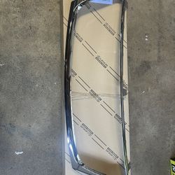 2008 Lexus GS 350 grill trim brand new box