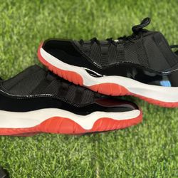 Jordan 11 Bred Low