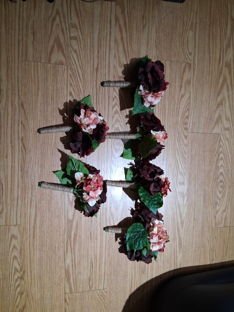 Handmade bridesmaids bouquets