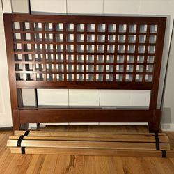Pottery Barn Solid Oak Queen Bed Frame