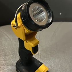 Ligth Dewalt
