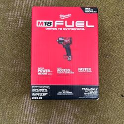 Milwaukee M18 FUEL 1/2" Mid-Torque Impact Wrench (Model 2962-20) 