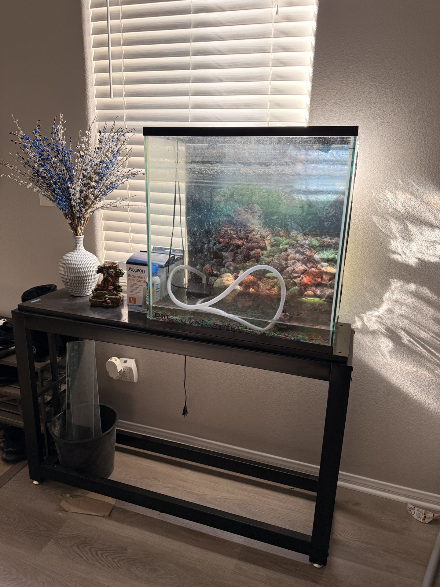 Turtle/Fish Tank and Stand