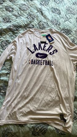 Nike NBA Lakers Basketball Long Sleeve Shirt