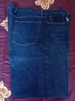 MENS SIZE: (40 × 32)        **GAP: RELAXED FIT DENIM** (•SUPER CLEAN •HARDLY WORN •NEW CONDITIONS)     $$10
