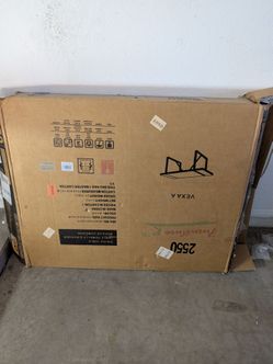 Free! Dining table unassembled - hole / cracked table