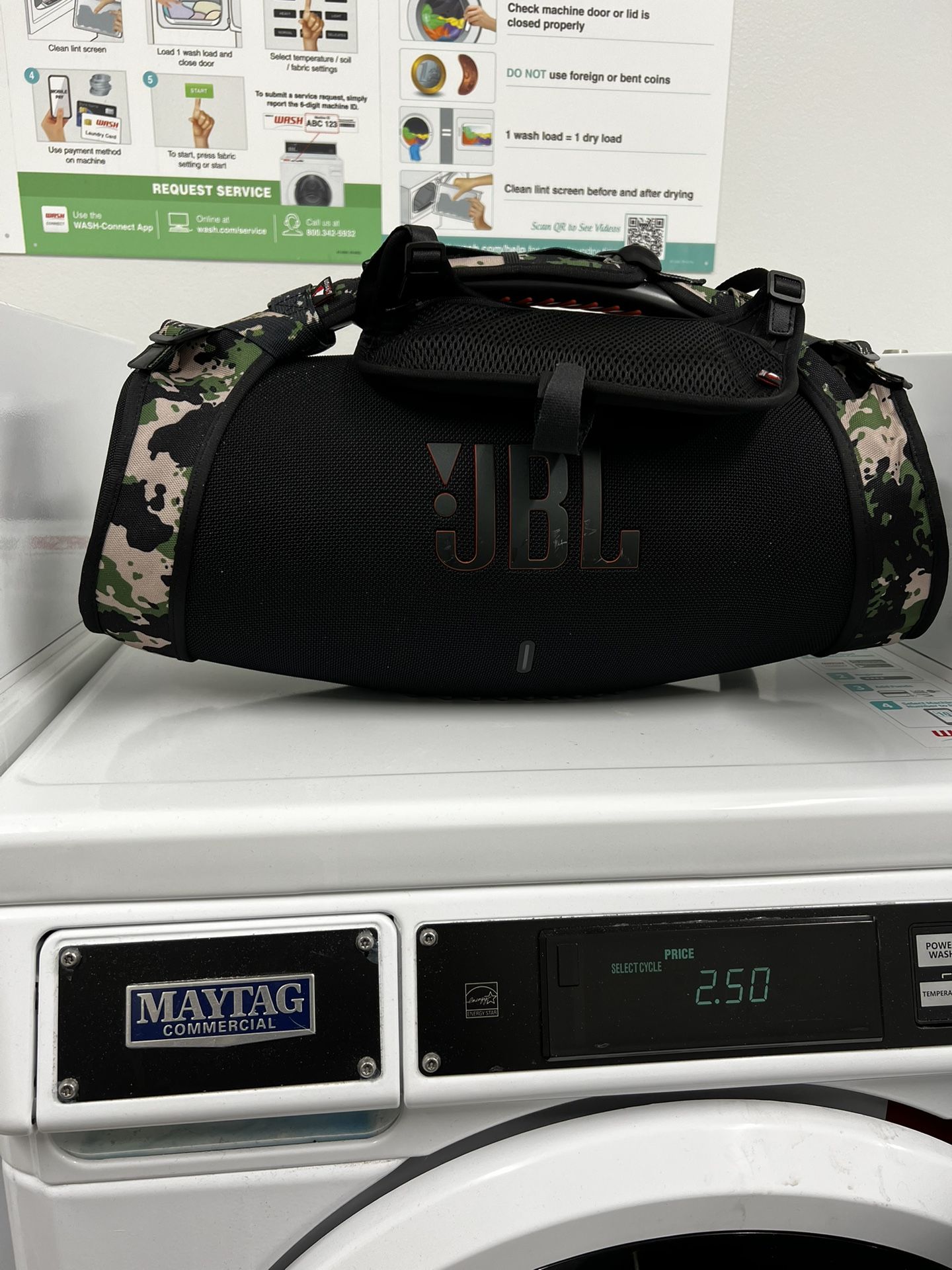 JBL Boombox 3