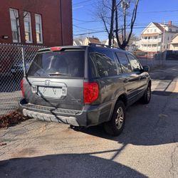 2004 HONDA PILOT 