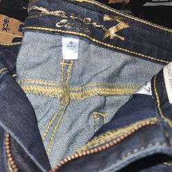 Woman's size 8 shorts