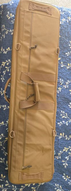 Cabela's  case with straps