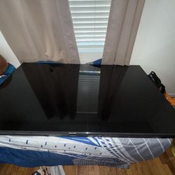 Samsung Tv And LG Sound Bar 