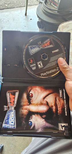 Smack down vs raw 2004 ps2 thq