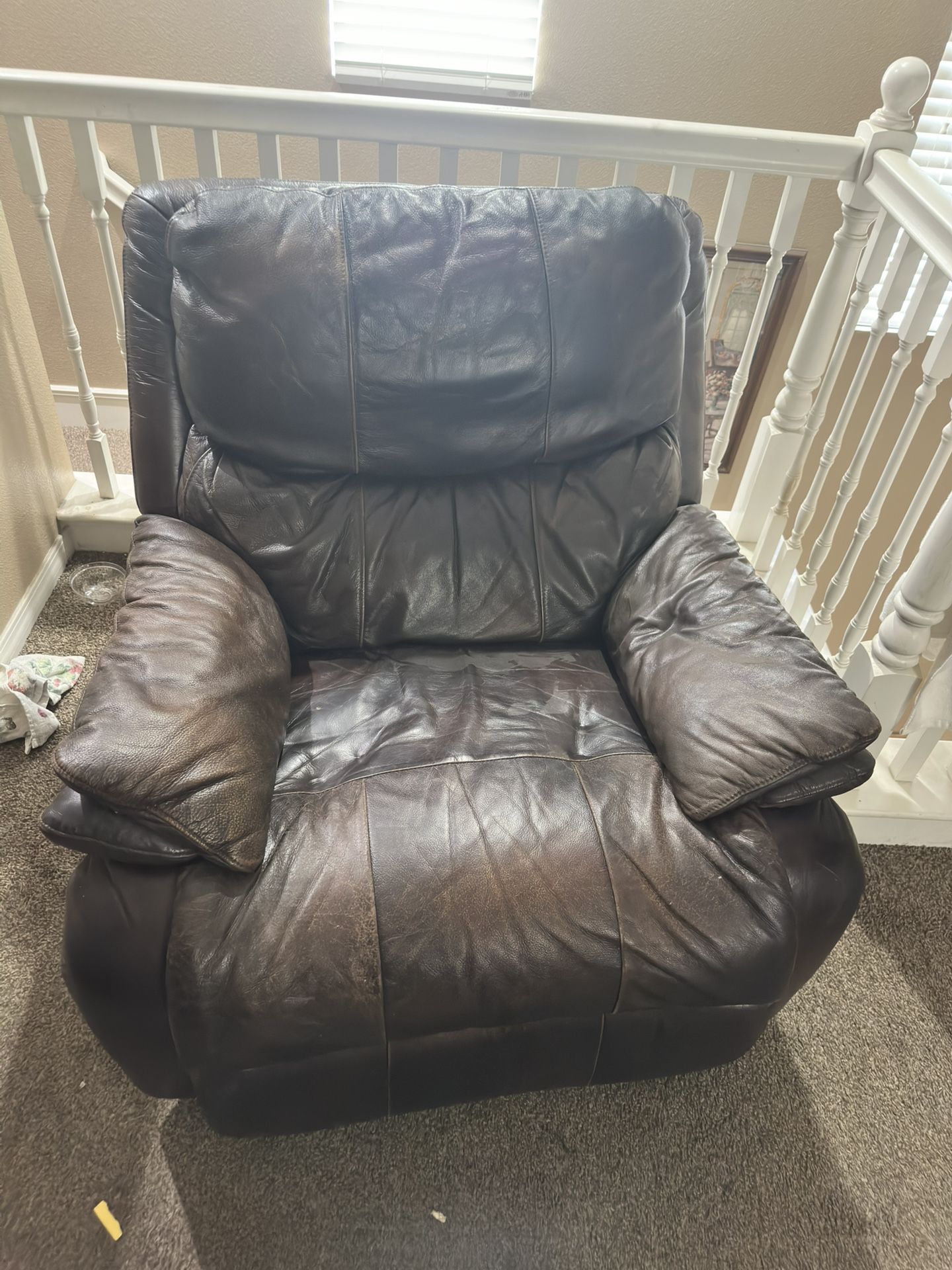 Recliner And Coffee Table 