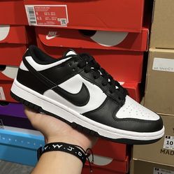 Dunk Low Panda 