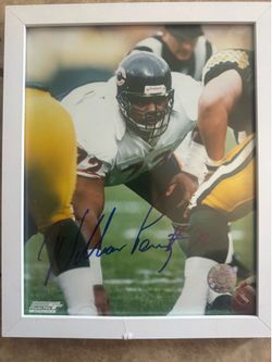 Autographed photo of William the fridge Perry