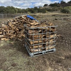 Seasoned Oak Firewood 