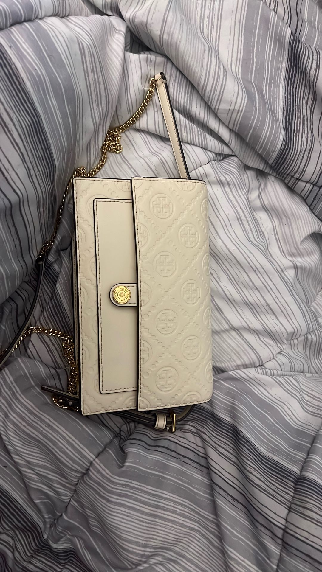 Women Tory Burch Monogram leather chain wallet