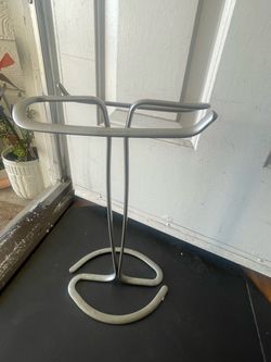 Metal suport for paper Bathroom