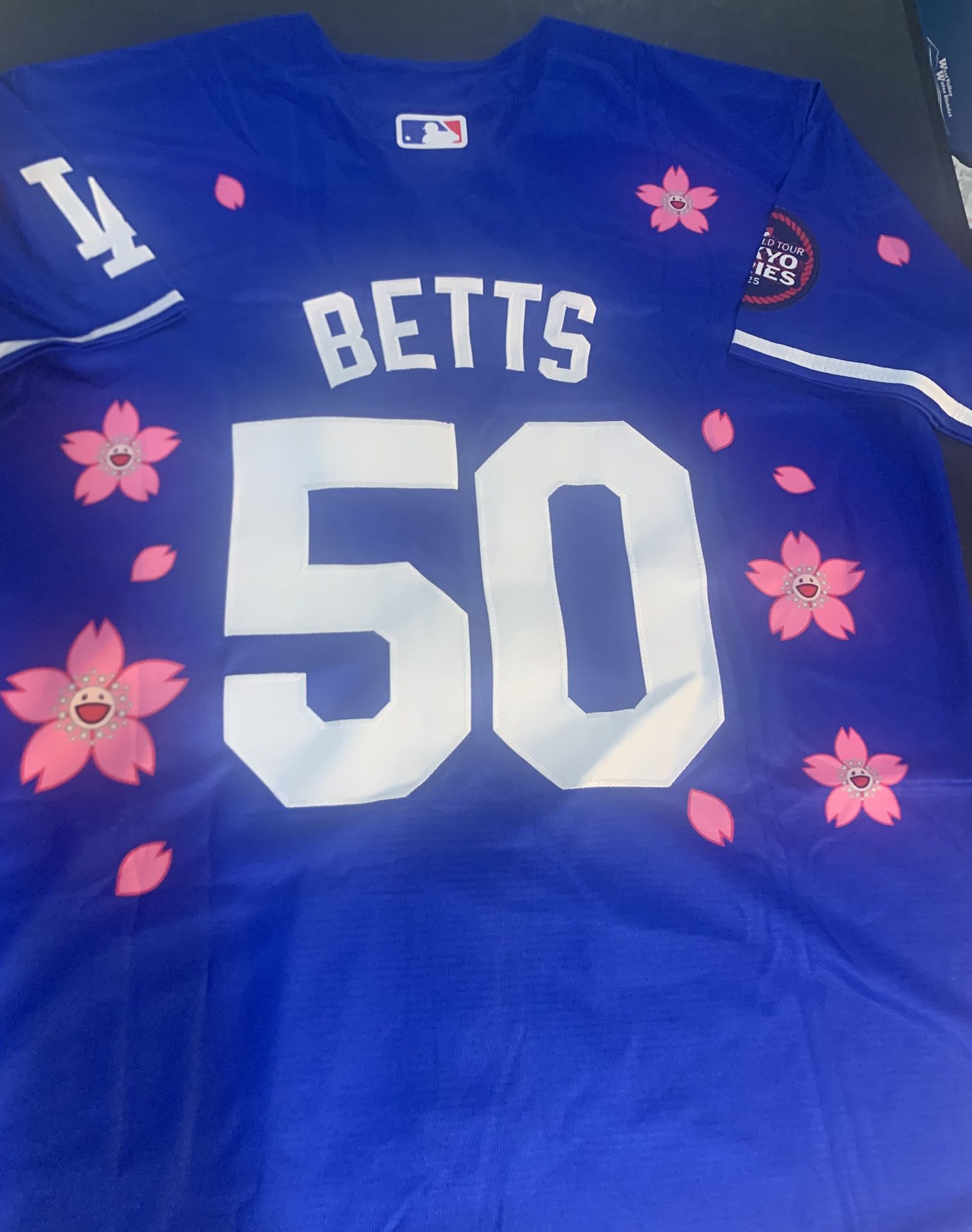 Dodgers Mookie Betts Tokyo Series. New Large