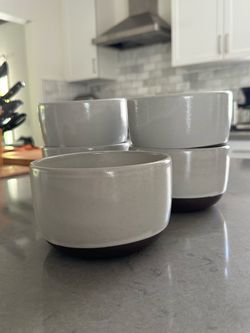 CB2 Ceramic Bowls – Grey/Black Dipped Glaze