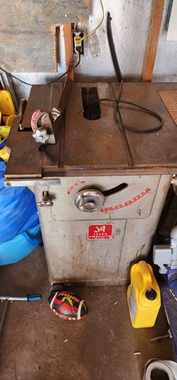 Beloit Made And Kept Table Saw And Sander