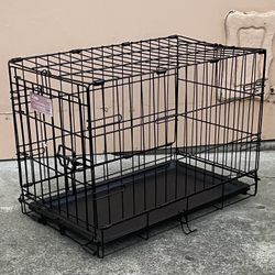 XS Wire Dog Crate 22”L x 13”W x 16”T