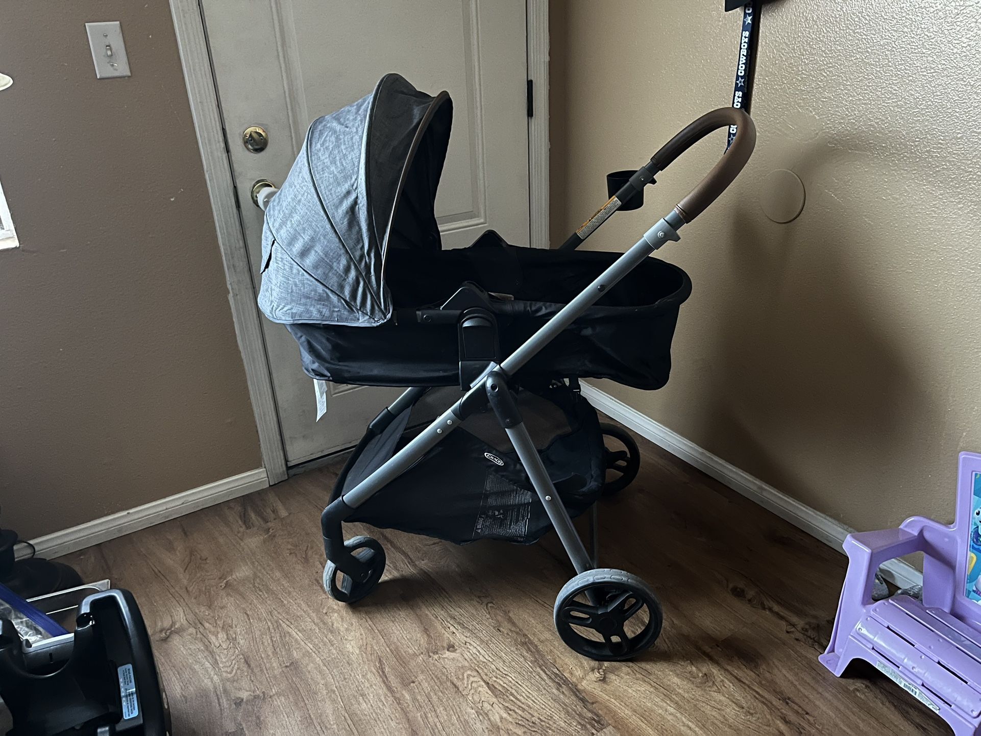 Graco Modes Trio Travel System 