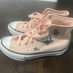 Size 2 Girls Converse Shoes 