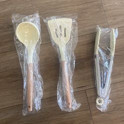 Silicone Utensil Set Almond color
