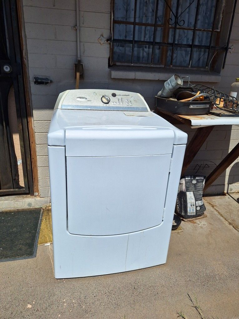 Matching Whirlpool Washer and Electric dryer 